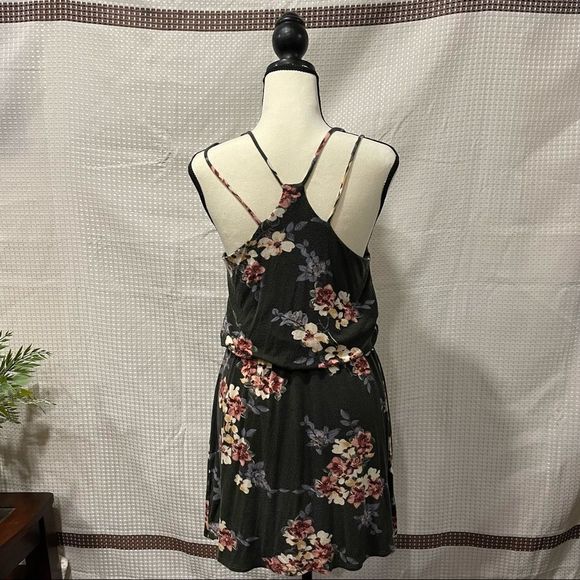 Papermoon Andie Knit‎ Dress - Picture 2 of 10